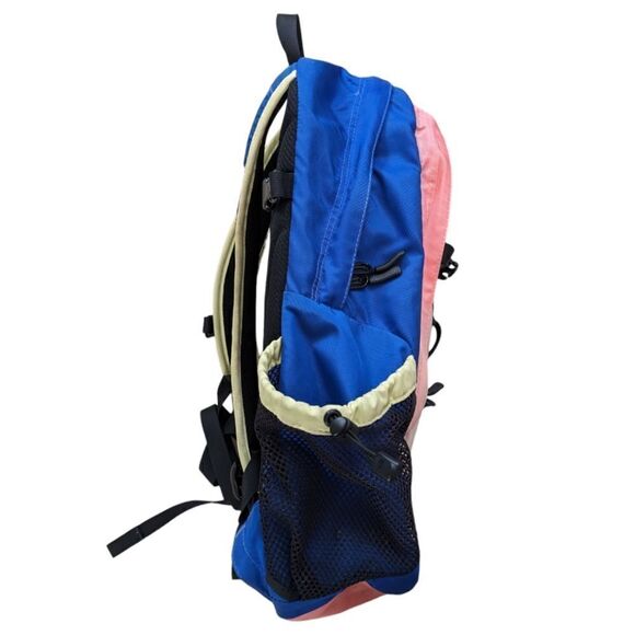 The North Face Hot Shot SE (Special Edition) Student Outdoor Lrg Backpack Unisex - Picture 4 of 10